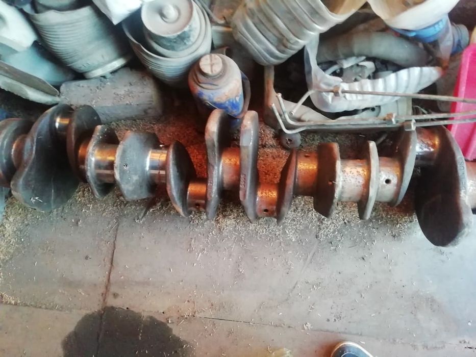 Вал коленчатый Caterpillar 3306