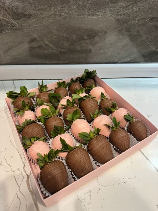 КЛУБНИКА в шоколаде