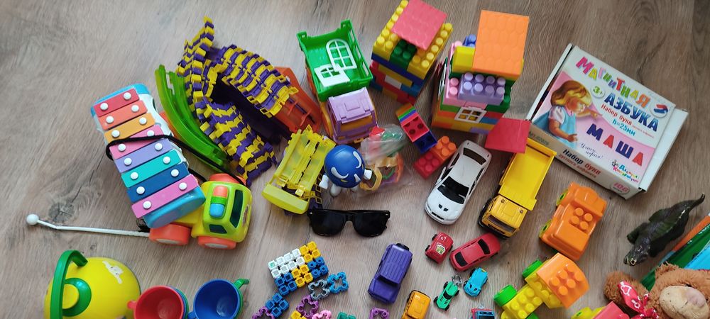Игрушки  детские