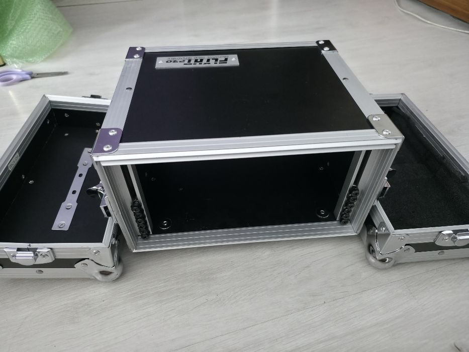 Mini case 3u pentru microfoane 9.5 inchi