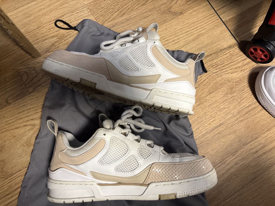 vand adidasi LV SKATE,marimea 43