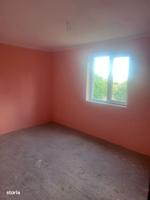 Casa 300 mp,afacere (camin batrani, pensiune), zona Breasta