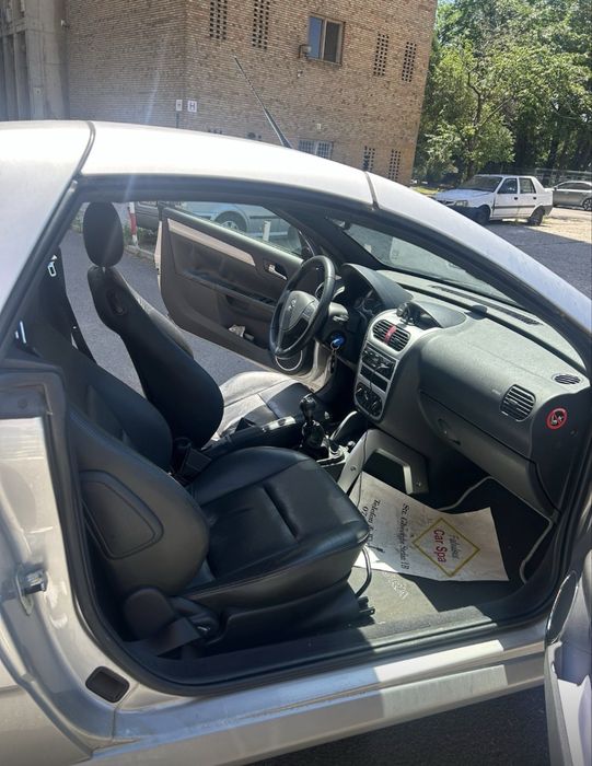 Opel Tigra Cabrio 2005