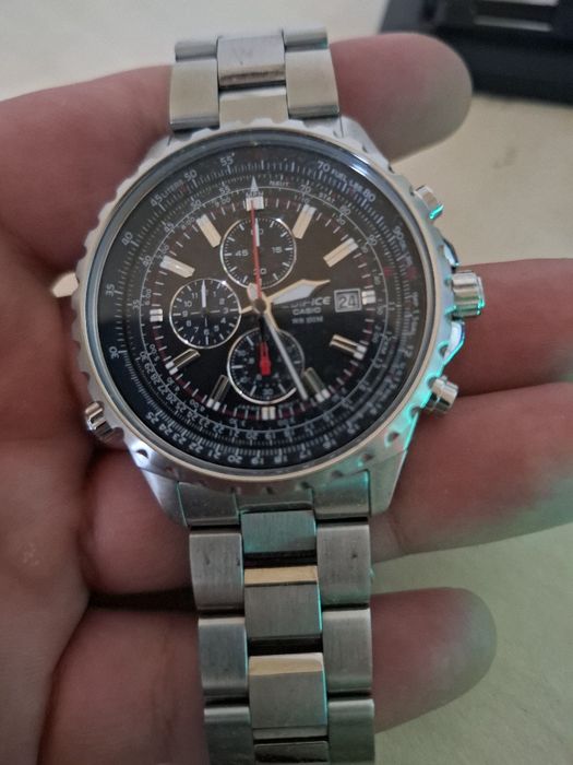 Casio edifice като нов