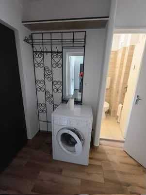 Apartament 1 camera, 35 mp, Etaj 2, Piata Marasti