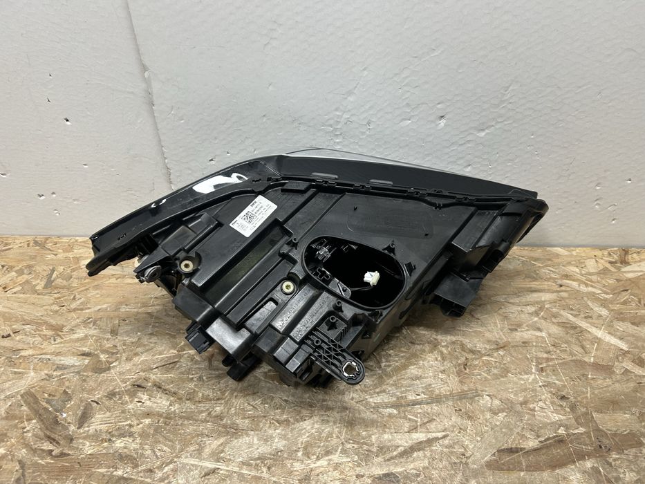 Far faruri bmw X1 F48 lci full led 2019-2021 stanga