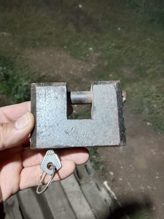 Продам замок замки советский