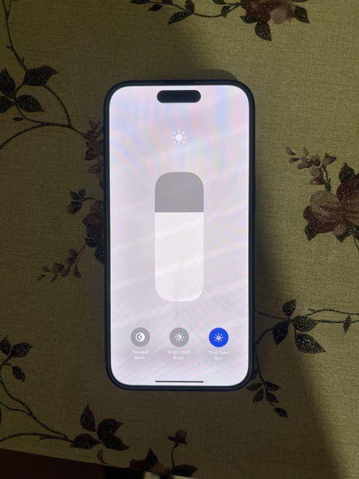 Продам IPhone 15