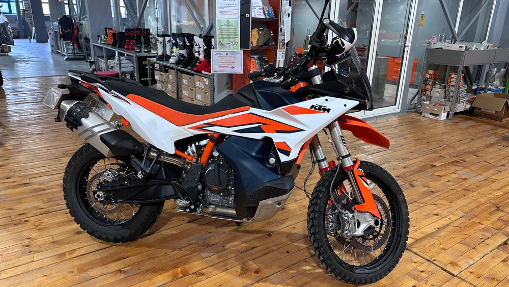 Motocicletă KTM 890 Adventure R