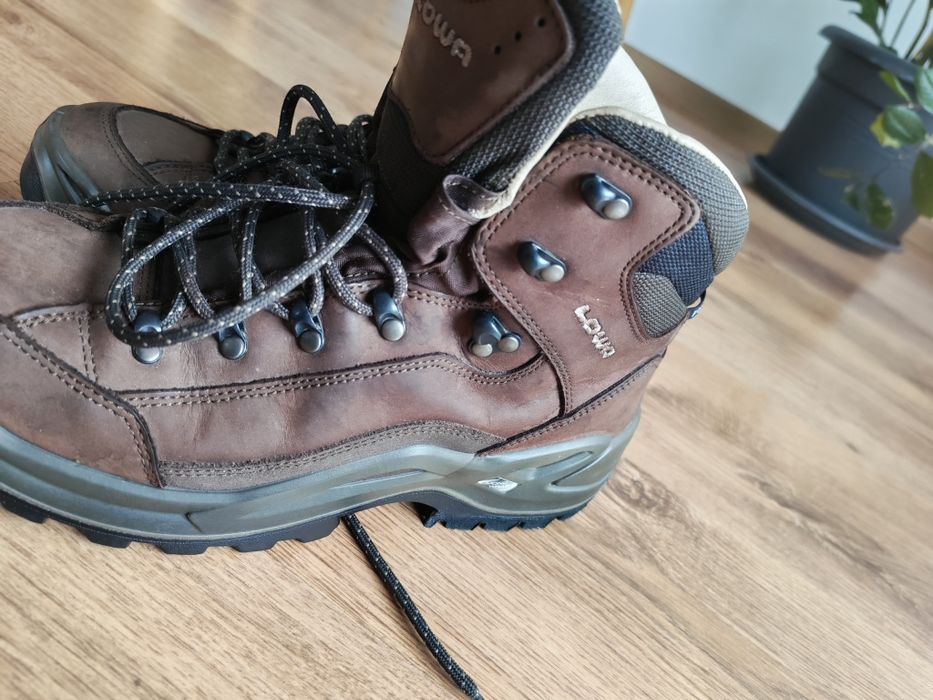 Ghete bocanci outdoor Lowa Renegade GTX Mid - espresso,