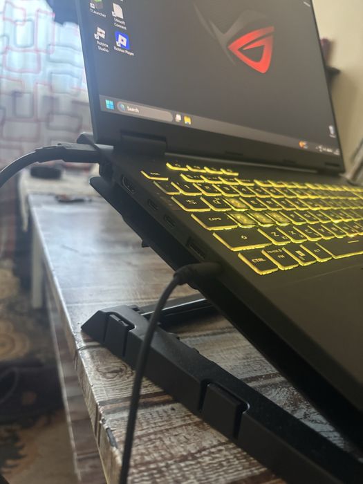 Геймърски лаптоп asus tuf16
