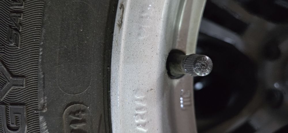 BMW джанти със гуми 205/55/16. 7J×16. ET45  5×120