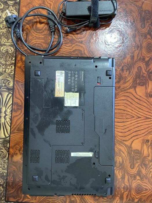 Lenovo xotirasi (932 mg) Intel (R) Celeron(R) CPU B820  1.70GHz