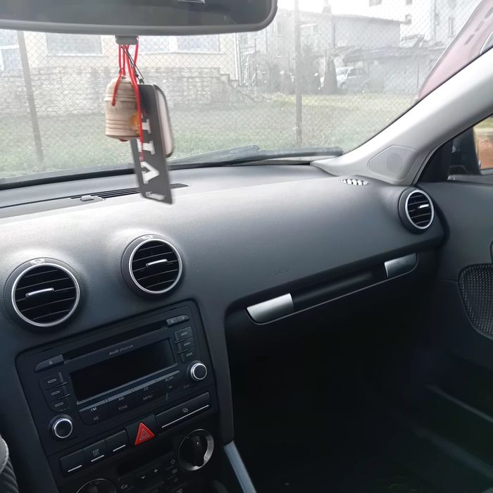 Audi A3 Sporback 1.9tdi 105кс