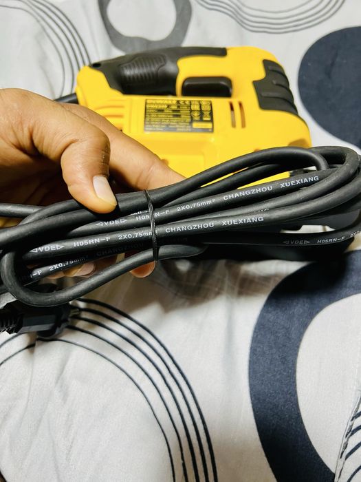 Fierastrau pendular DeWalt DWE349 nou