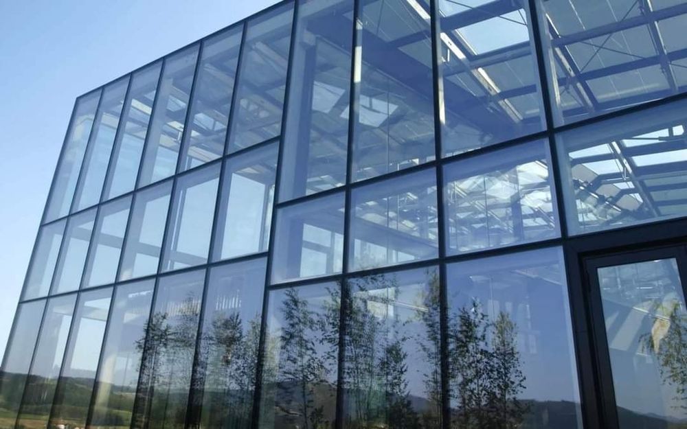 Остекление фасадов зданий в Ташкенте. Alyumin konstruksiyalar va fasad