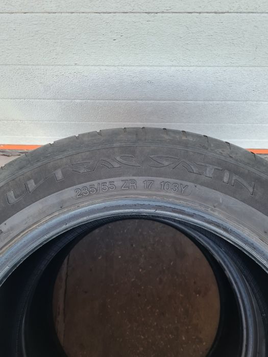 Летни гуми 2 броя VREDESTEIN UltracSatin 235 55 R17 дот 1319