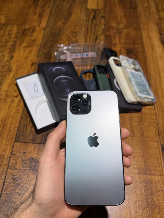 Продам Айфон 12 Про 256Гб IPhone 12 Pro 256Gb