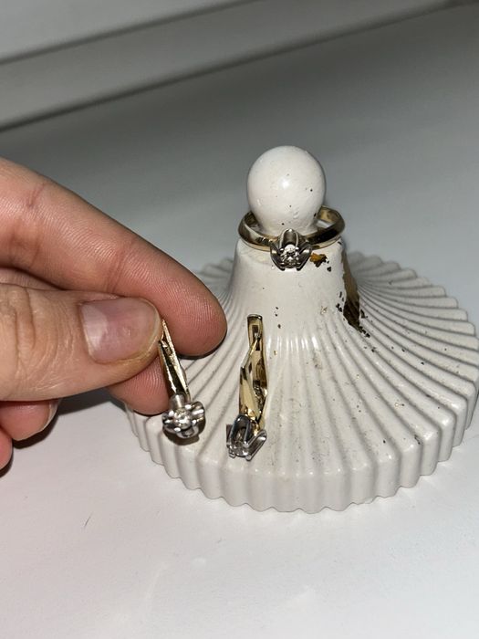 Золотой комплект с бриллиантами