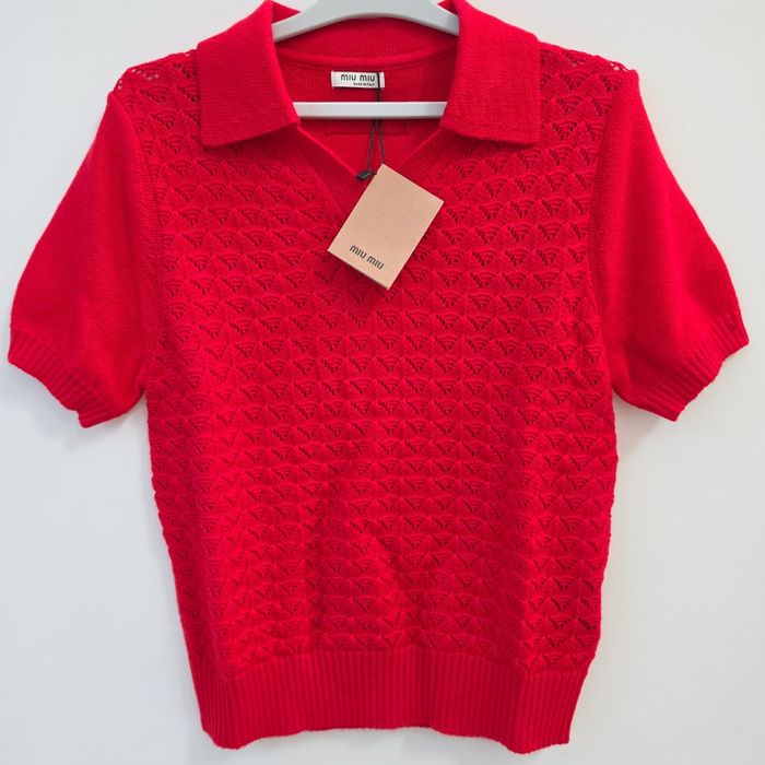 Bluza MiuMiu, cashmir, noua cu eticheta, S, rosu