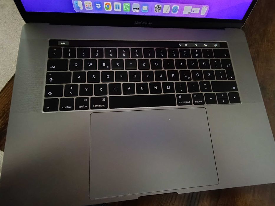 Laptop MacBook Pro (15-inch,2016)