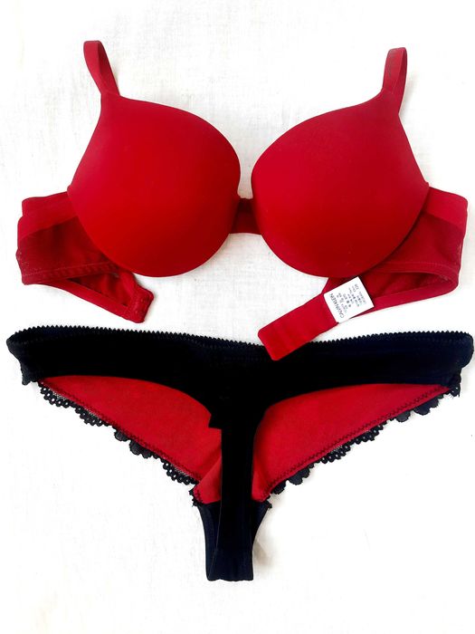 Calvin Klien  сутиени