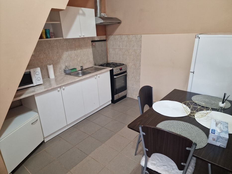 Apartament de Închiriat - Lângă Facultatea de Stomatologie