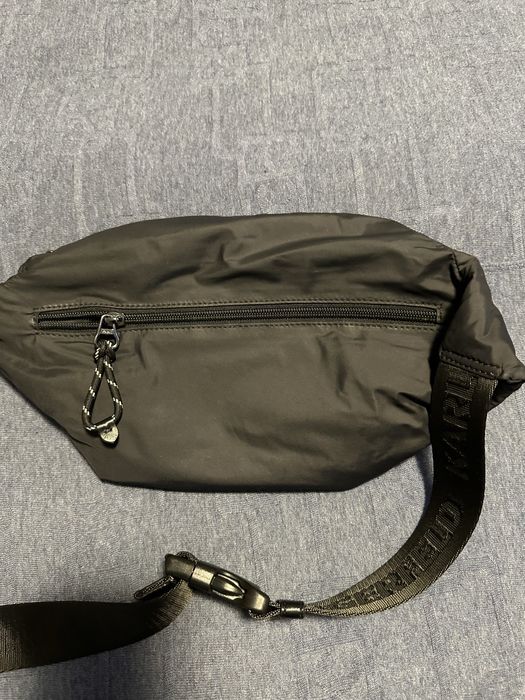 Karl lagerfeld чанта паласка