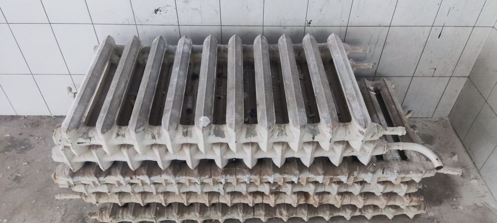 radiator qo'girgalar va qatyol sotiladi