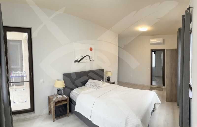 Къща - кв. Сарафово