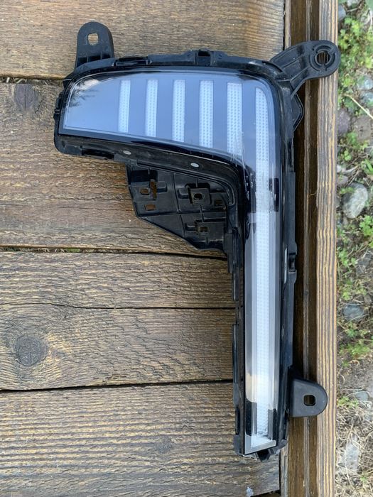 Халоген Ауди/Audi Q7 E-tron