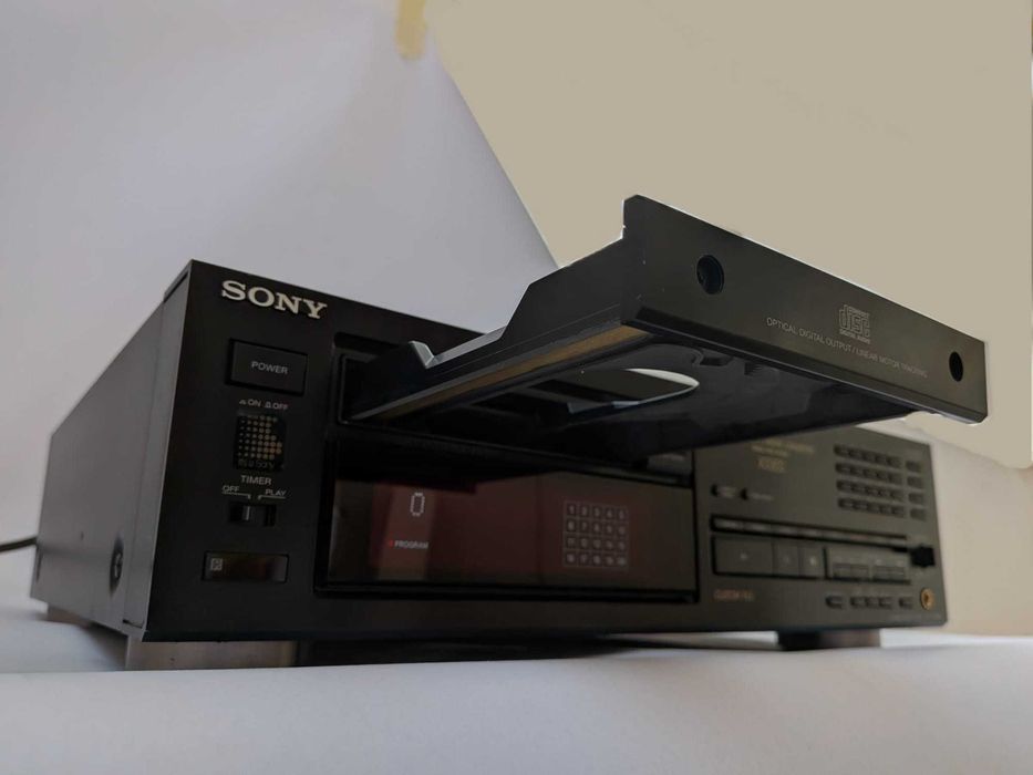 Sony CDP X33es varianta japoneza, 100V Atentie!