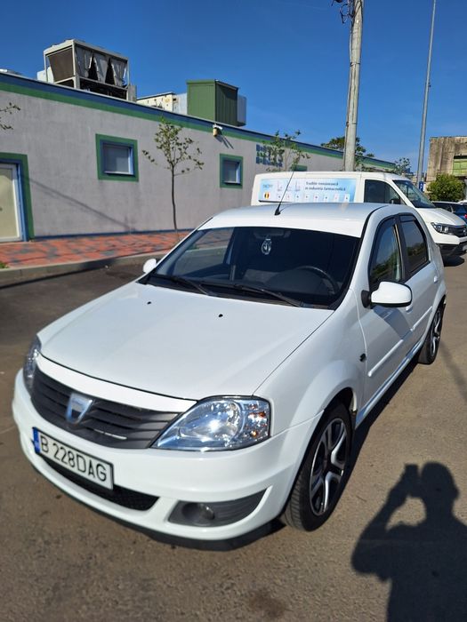 DACIA Logan 2011 — imagine 2