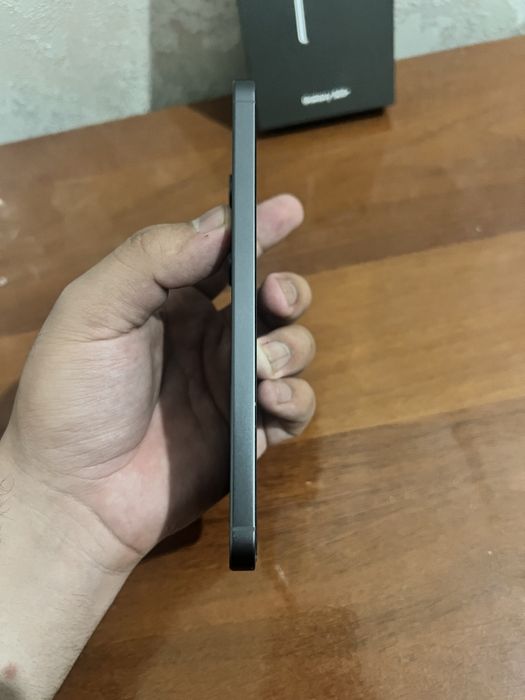 Samsung S25 plus 12/256