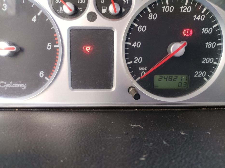 Ford Galaxy 7 locuri 2002