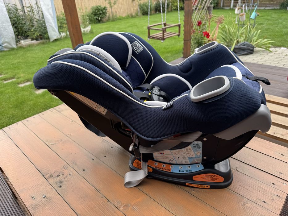 Scaun auto Graco Extend2Fit® 3-in-1