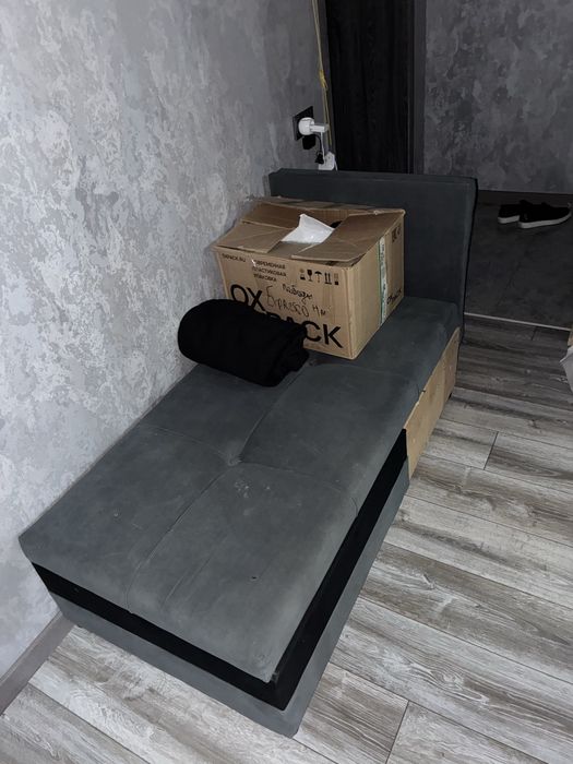 Продам диван срочно