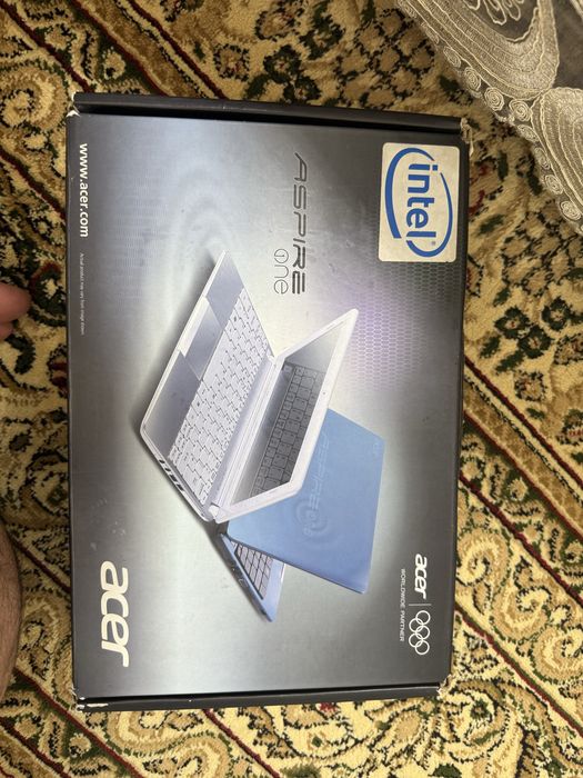 Продам нетбук ACER D257 состояние идеально