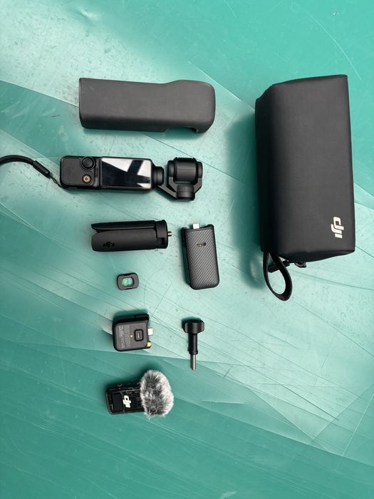DJI Osmo Pocket 3 Creator Combo