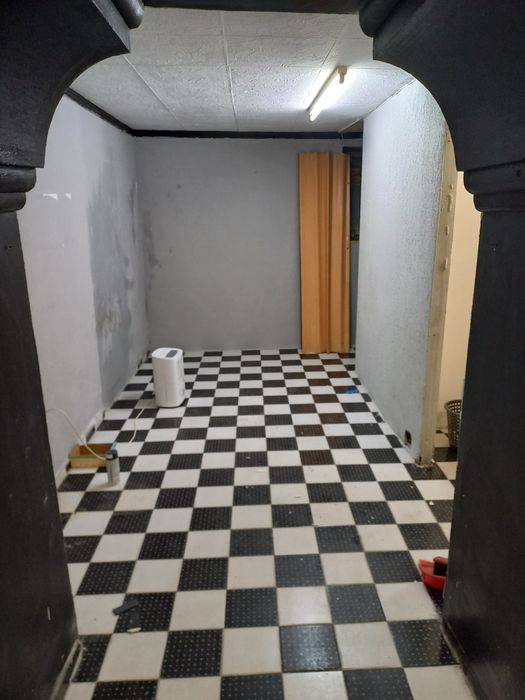 Дава се под наем Магазин в Варна, м-т Боровец - юг - 30 кв.м за 306 € - Снимка #3