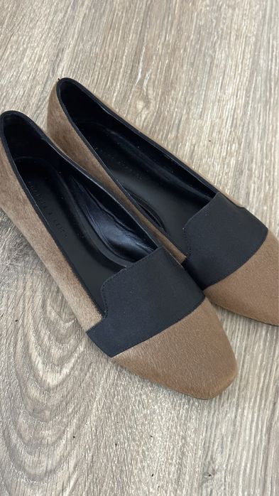 Лоферы charles and keith