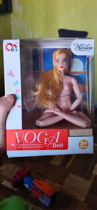 Продам куклу йогу
