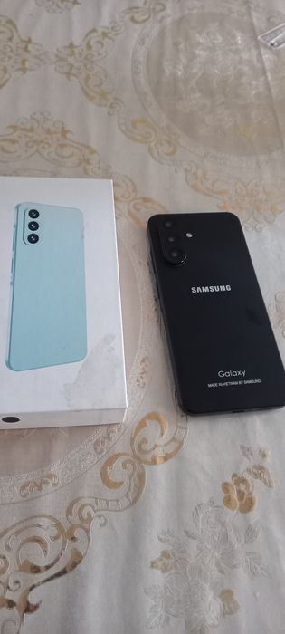 Смартфон телефон