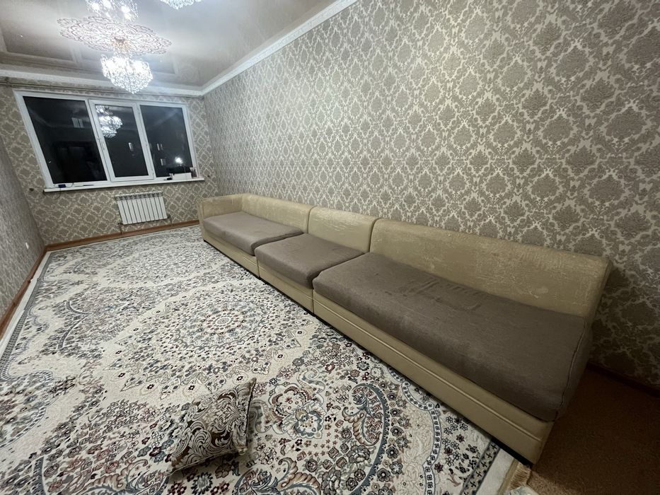 Срочно продается диван