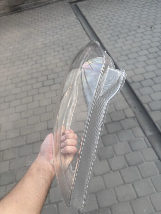 Стекла фар toyota prius 20