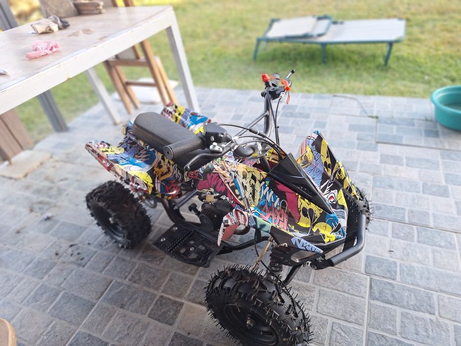 Vand mini ATV  in stare foarte buna, ingrijit, pregatit de mers