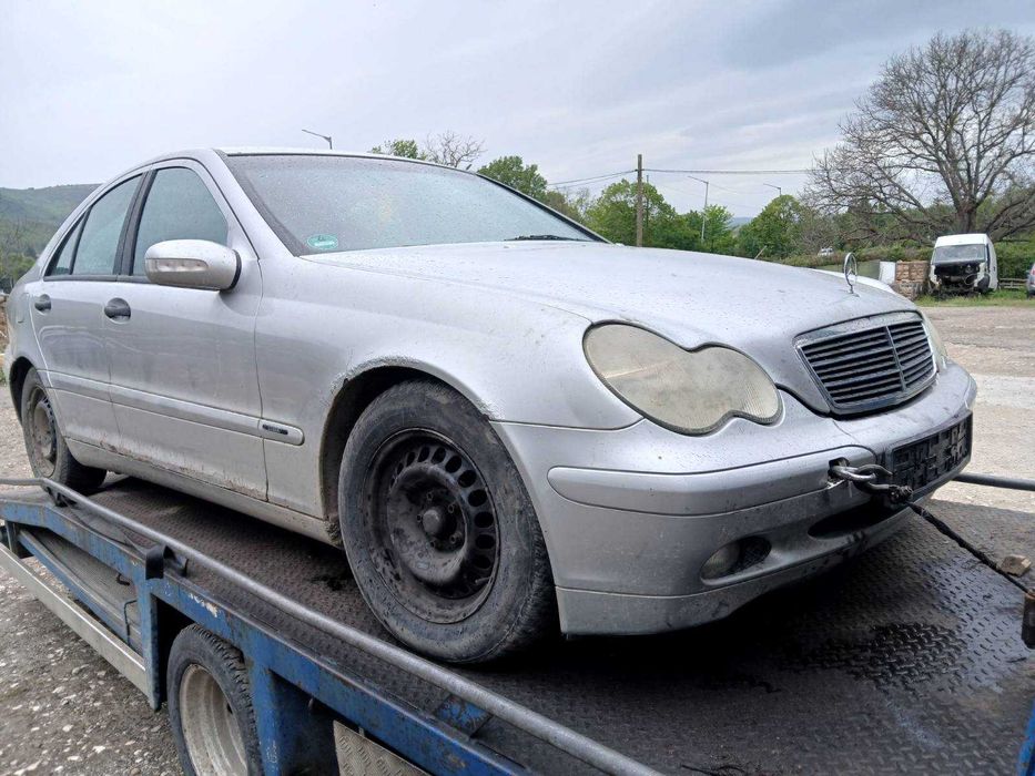 Мерцедес C200  cdi, 2002 г на части