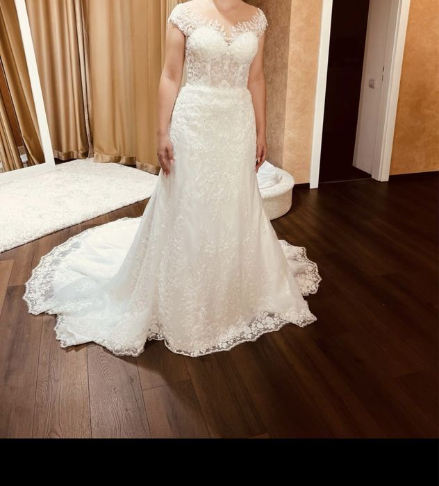 Rochie de mireasa tip sirena