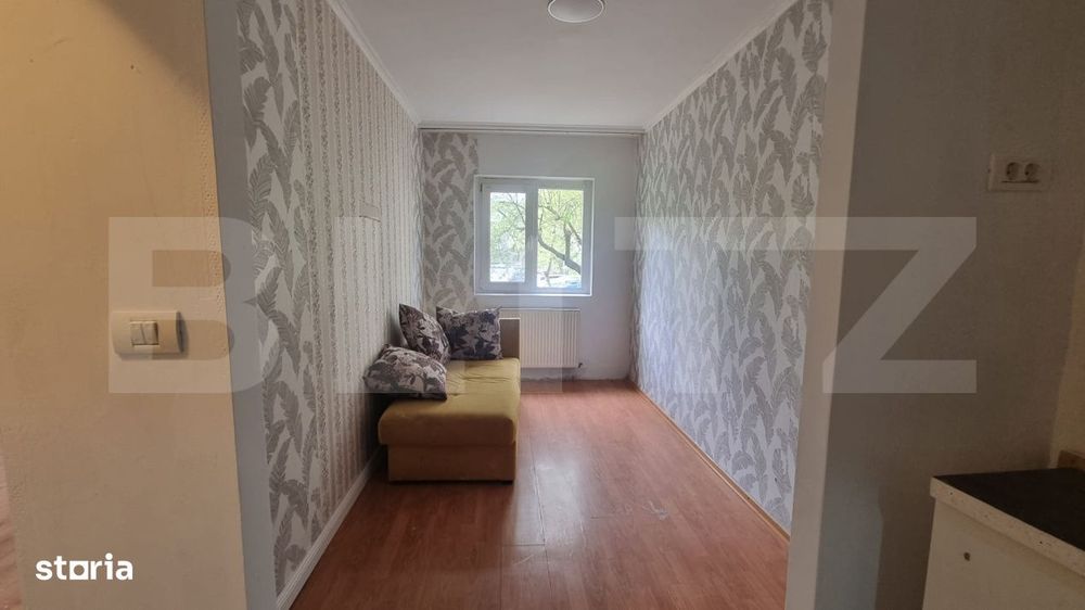 Apartament 3 camere, 56 mp, zona Lipovei