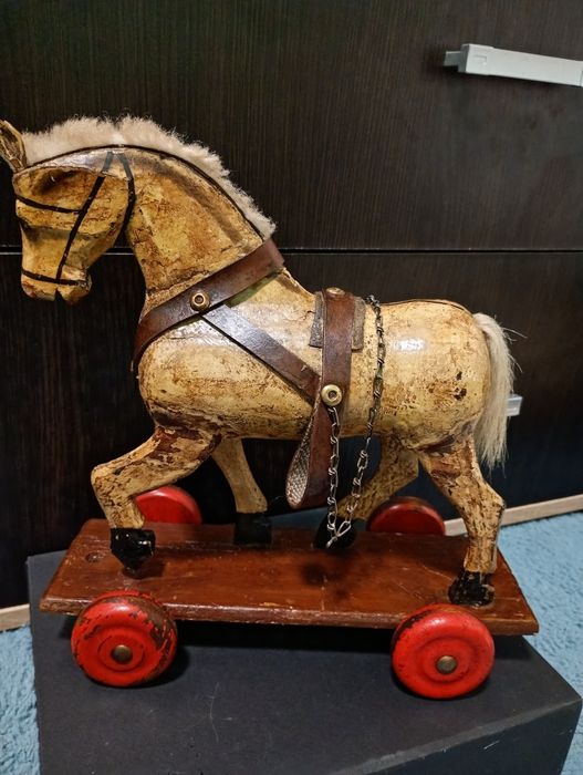 Căluț de jucărie de colectie ,antic,
